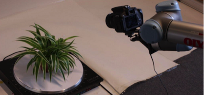 Camera attached to ur5